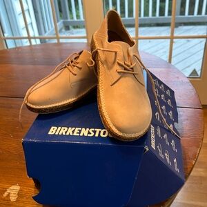 Birkenstock, Gary style shoe in dusty rose. Size 39 - never been worn with box.